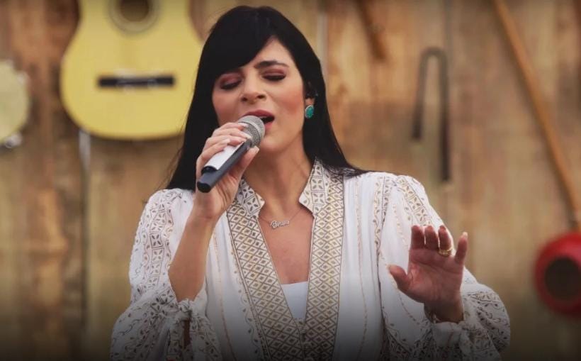 Exclusivo aniversário de Petrolina (PE): Depois de anunciar padre Antônio Maria, prefeito Simão Durando confirma Fernanda Brum no Festival Cristão
