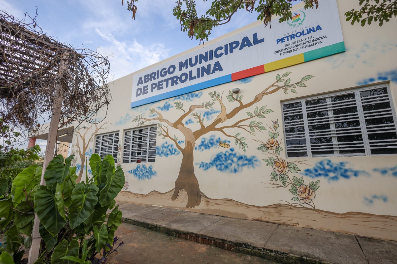 Prefeitura orienta população sobre atendimento social durante período de chuvas em Petrolina