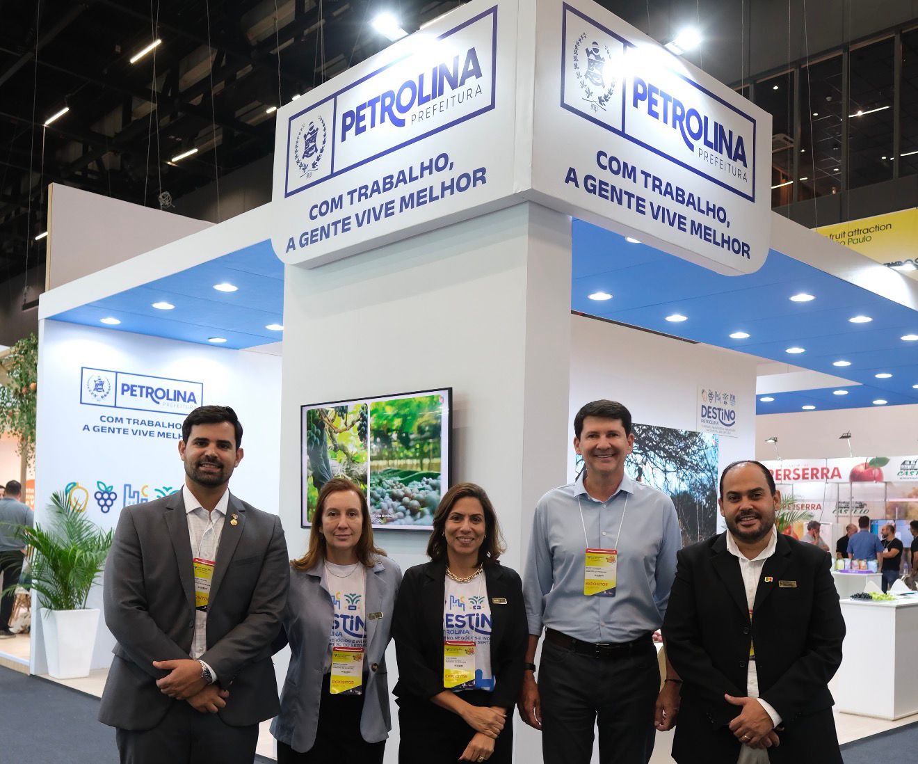 Simão Durando participa da maior feira de fruticultura do Brasil e destaca força da agricultura petrolinense