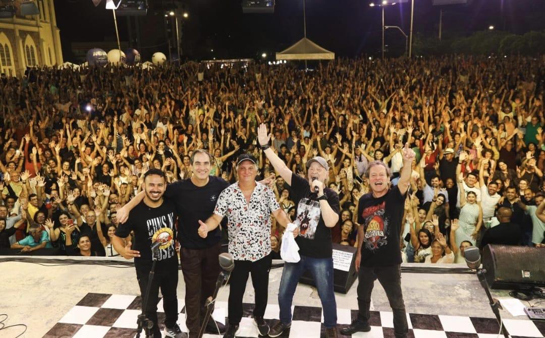 Emoção marcou noite inesquecível no 14º Encontro de Carros Antigos de Petrolina
