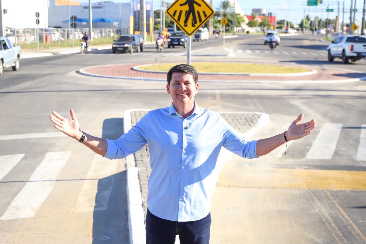 Simão Durando libera trânsito e inaugura nova rotatória na entrada do Loteamento Recife