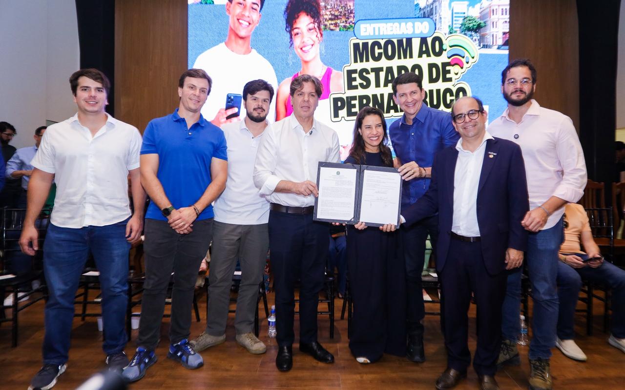 Prefeito Simão recebe governadora Raquel e ministro das Comunicações para anúncio do Porto Digital de Petrolina e investimentos em inovação