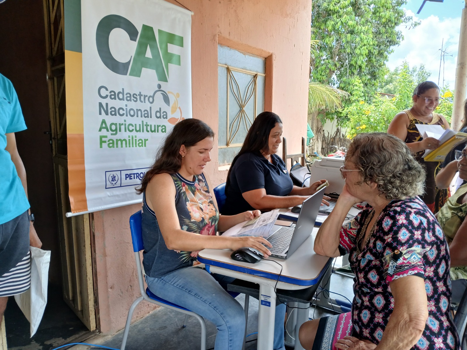 Cerca de 400 produtores já fizeram o Cadastro Nacional da Agricultura Familiar este ano em Petrolina